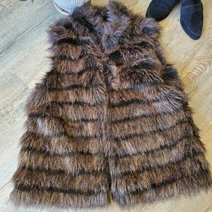 Michael Kors Faux Fur Vest Size L